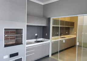 Foto 1 de Casa de Condomínio com 3 Quartos para alugar, 300m² em Residencial Ouroville, Taubaté