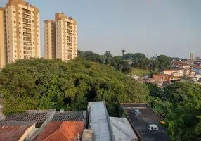 Foto 1 de Apartamento com 2 Quartos para alugar, 33m² em Vila Guedes, São Paulo