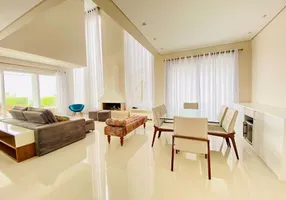 Foto 1 de Casa de Condomínio com 4 Quartos para alugar, 384m² em Alphaville, Santana de Parnaíba