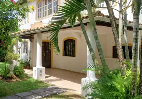 Foto 1 de Casa de Condomínio com 5 Quartos para alugar, 250m² em Piatã, Salvador