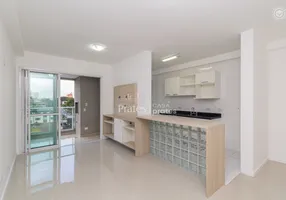 Foto 1 de Apartamento com 2 Quartos à venda, 75m² em Água Verde, Curitiba