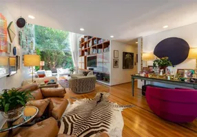 Foto 1 de Casa com 3 Quartos à venda, 475m² em Jardim Paulistano, São Paulo