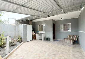 Foto 1 de Casa com 2 Quartos para alugar, 46m² em Balneário Coroados, Guaratuba