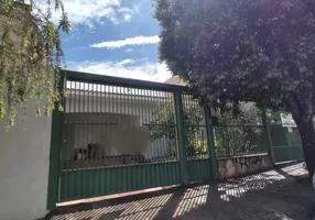 Foto 1 de Casa com 5 Quartos para alugar, 160m² em Fragata, Marília