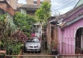 Foto 1 de Casa com 2 Quartos à venda, 301m² em Partenon, Porto Alegre
