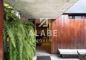 Foto 1 de Casa com 3 Quartos para venda ou aluguel, 130m² em Vila Nova Conceição, São Paulo