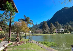 Foto 1 de Casa de Condomínio com 4 Quartos à venda, 371m² em Granja Comary, Teresópolis