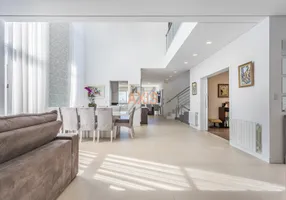 Foto 1 de Casa de Condomínio com 5 Quartos à venda, 565m² em Campo Comprido, Curitiba