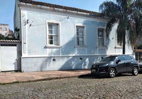 Casa à venda com 100m² na Travessa Lucas Barbosa, Nossa Senhora do Rosário  em Santa Maria, RS