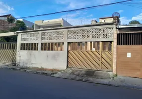 Foto 1 de Casa com 3 Quartos à venda, 98m² em Dom Pedro, Manaus