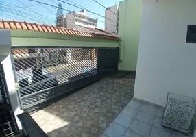 Foto 1 de Sobrado com 4 Quartos para alugar, 75m² em Mirandópolis, São Paulo