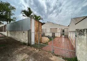 Foto 1 de Lote/Terreno à venda, 300m² em Ipanema, Londrina