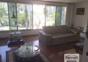 Foto 1 de Sobrado com 4 Quartos à venda, 650m² em Jardim São Caetano, São Caetano do Sul