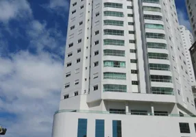 Foto 1 de Apartamento com 4 Quartos à venda, 218m² em Barra Sul, Balneário Camboriú