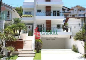 Foto 1 de Sobrado com 3 Quartos à venda, 360m² em Jardim das Cerejeiras, Arujá
