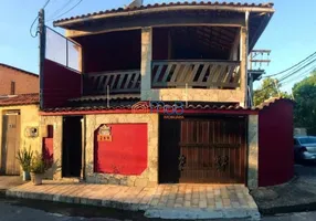 Foto 1 de Casa com 3 Quartos à venda, 242m² em Parque Aeroporto, Macaé