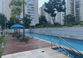 Foto 1 de Apartamento com 3 Quartos à venda, 78m² em Condomínio Royal Park, São José dos Campos