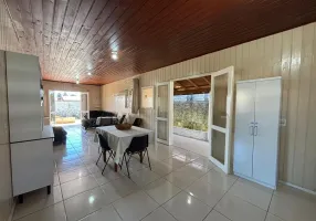 Foto 1 de Casa com 3 Quartos à venda, 90m² em Alto Arroio, Imbituba