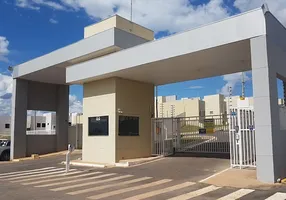 Foto 1 de Casa com 3 Quartos à venda, 88m² em Jardim Vitória, Cuiabá