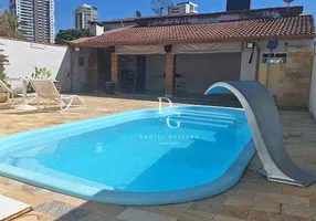 Foto 1 de Casa com 3 Quartos à venda, 192m² em Jardim das Nações, Taubaté