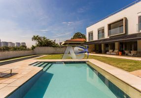 Foto 1 de Casa com 3 Quartos à venda, 388m² em Morumbi, São Paulo