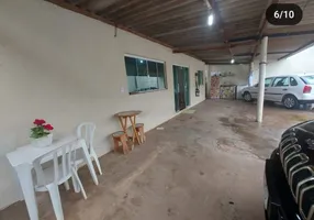 Foto 1 de Casa com 3 Quartos à venda, 200m² em Arapoanga, Brasília