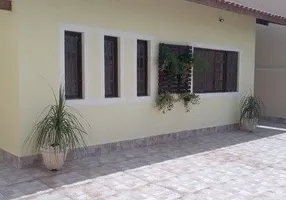 Foto 1 de Casa com 2 Quartos à venda, 140m² em Tupy, Itanhaém