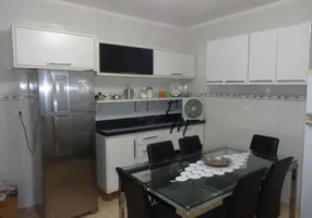 Foto 1 de Sobrado com 3 Quartos à venda, 100m² em Canto do Forte, Praia Grande