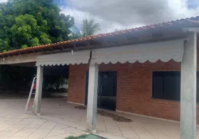 Foto 1 de Casa com 4 Quartos para alugar, 200m² em Costa Verde, Várzea Grande