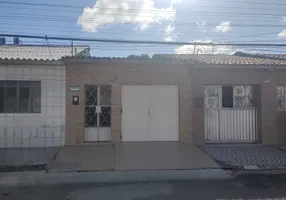 Foto 1 de Casa com 2 Quartos à venda, 150m² em Vergel do Lago, Maceió