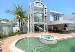 Foto 1 de Casa com 6 Quartos à venda, 900m² em Barra da Tijuca, Rio de Janeiro