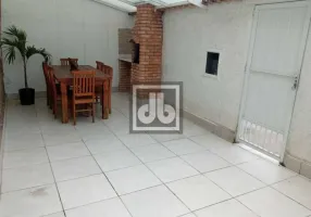 Foto 1 de Casa com 2 Quartos à venda, 66m² em Jardim Carioca, Rio de Janeiro