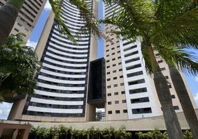 Foto 1 de Apartamento com 3 Quartos à venda, 96m² em Candelária, Natal