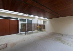 Foto 1 de Casa com 3 Quartos para venda ou aluguel, 269m² em Jardim Lindóia, Porto Alegre