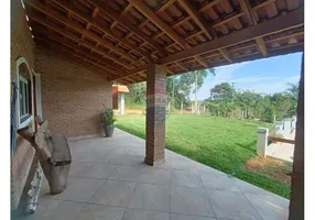 Foto 1 de Fazenda/Sítio com 2 Quartos para alugar, 120m² em Campos Eliseos, Pardinho