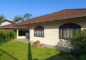 Foto 1 de Casa com 3 Quartos à venda, 120m² em Nova Brasília, Joinville