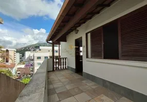 Foto 1 de Casa com 5 Quartos à venda, 520m² em Agriões, Teresópolis