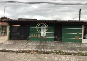 Foto 1 de Casa com 4 Quartos à venda, 174m² em Jardim Maristela, Caraguatatuba