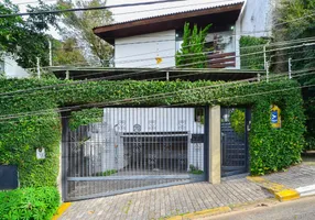 Foto 1 de Casa com 3 Quartos à venda, 395m² em Vila Tramontano, São Paulo