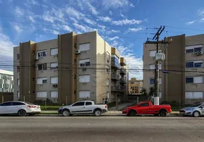 Foto 1 de Apartamento com 3 Quartos para alugar, 59m² em Três Vendas, Pelotas