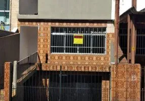 Foto 1 de Sobrado com 3 Quartos à venda, 300m² em Parque Oratorio, Santo André