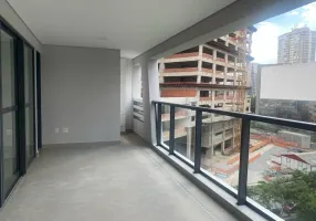 Foto 1 de Apartamento com 4 Quartos à venda, 203m² em Vila Cordeiro, São Paulo