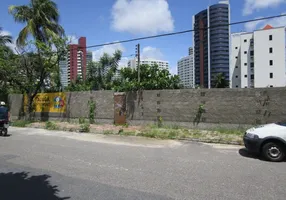 Foto 1 de Lote/Terreno para alugar, 960m² em Guararapes, Fortaleza