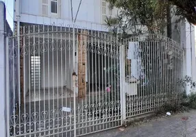 Foto 1 de Sobrado com 3 Quartos para alugar, 126m² em Centro, São Carlos