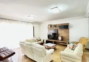 Foto 1 de Apartamento com 5 Quartos à venda, 237m² em Bosque da Saúde, Cuiabá