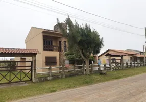 Foto 1 de Casa com 8 Quartos à venda, 200m² em Balneario Presidente, Imbé