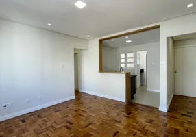 Foto 1 de Apartamento com 2 Quartos à venda, 70m² em Floresta, Porto Alegre