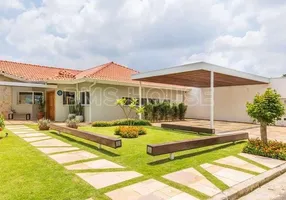 Foto 1 de Casa com 3 Quartos à venda, 370m² em Granja Viana, Carapicuíba