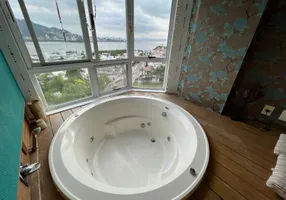 Foto 1 de Apartamento com 3 Quartos para alugar, 135m² em Joao Paulo, Florianópolis
