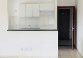 Foto 1 de Apartamento com 3 Quartos à venda, 80m² em Jardim Califórnia, Cuiabá